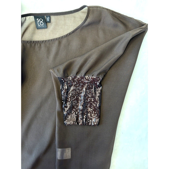 Solo Moda Women's Sheer Overlay Top Batwing Large Brown Sequined Sleeve - Picture 5 of 7